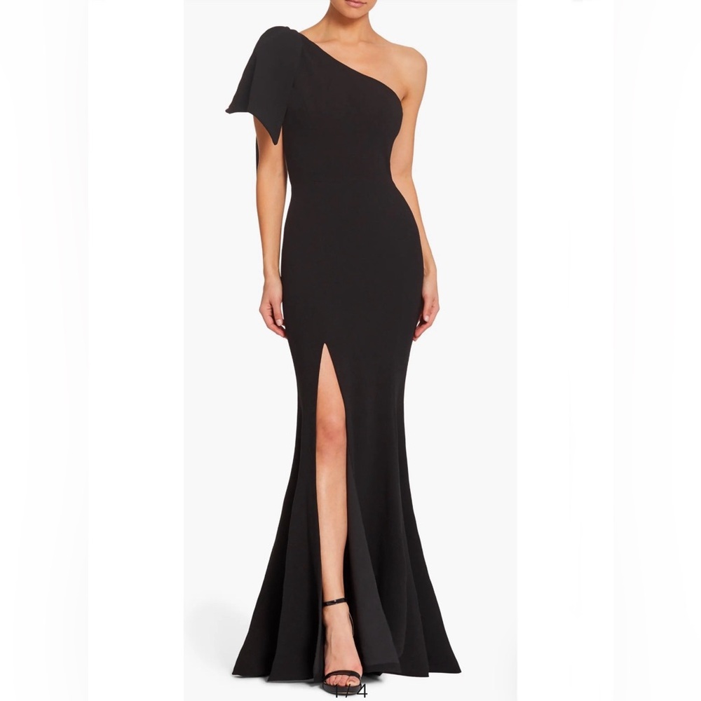 Dress the Population Black One-Shoulder Maxi Dress